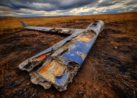 Обломки беспилотника упали на крышу жилого дома в Волгограде: что известно
