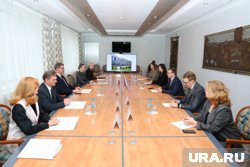 Темой круглого стола стали вопросы молодежной политики