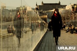Мужчина с веревкой подкрался к владелице тату-салона, сообщает Mash