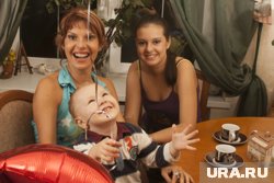 Наталья Штурм со своими детьми