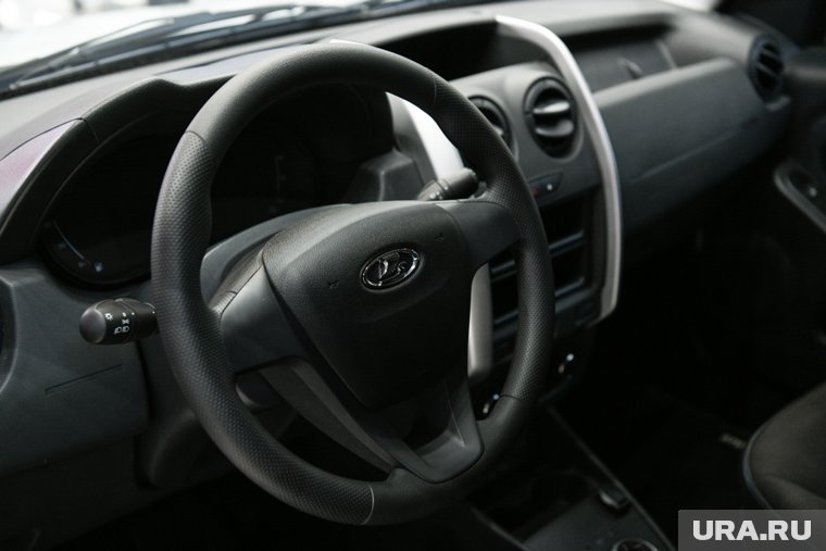 Самые бюджетные автомобили в регионе - LADA Granta, LADA Priora и Ford Focus