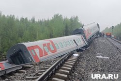 «ФПК» начислит пострадавшим в результате крушения моста пассажирам поезда 20 000 баллов по программе «РЖД Бонус»