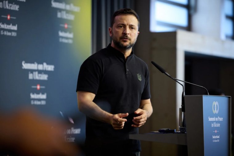 Президент Украины перепутал слова на английском во время выступления