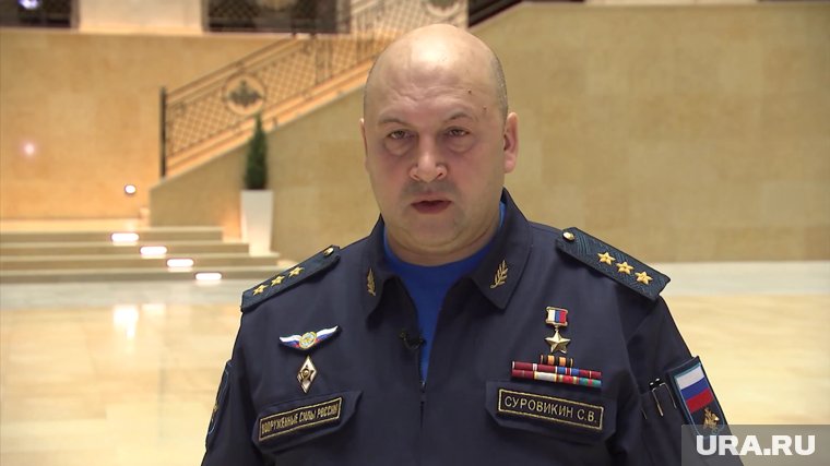 Сергей Суровикин в настоящее время работает военным советником в Африке