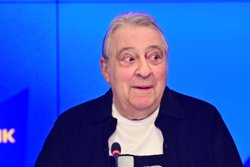 С 1990-х годов Хазанов начал сниматься в кино