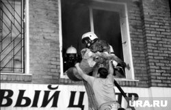 Точная версия поджога остается неизвестной до сих пор
