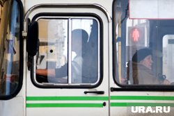 Пассажирки пожаловались на водителя автобуса №96 в Кургане