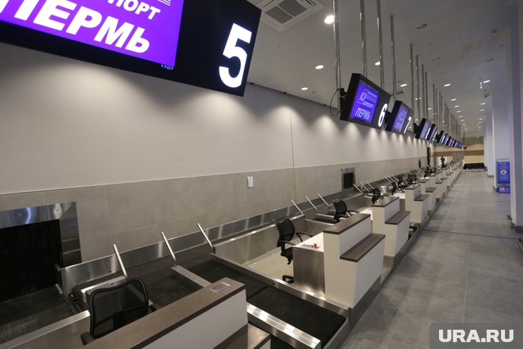 Первые сбои в расписании начались еще 6 мая