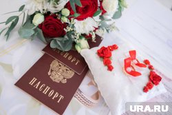 Пермяки поженились на всероссийском свадебном фестивале