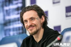 Балерин Полунин выложил фото тату с Путиным у сердца