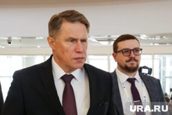 Мурашко провел лечебные мероприятия для пассажира самолета и спас его
