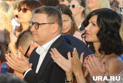 По словам губернатора, песня помогает жить и побеждать