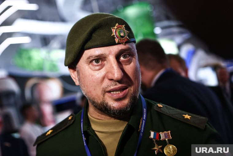 По словам Алаудинова, российские подразделения ведут наступательные действия практически по всей линии фронта