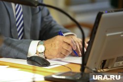 Работать на предстоящей неделе россияне будут только три дня