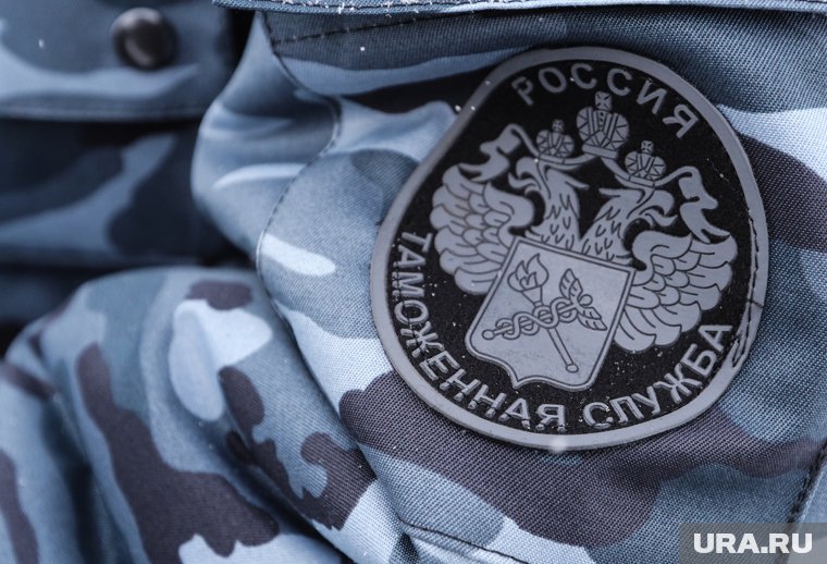 Таможенники поймали курганца, получившего контрабанду из Казахстана