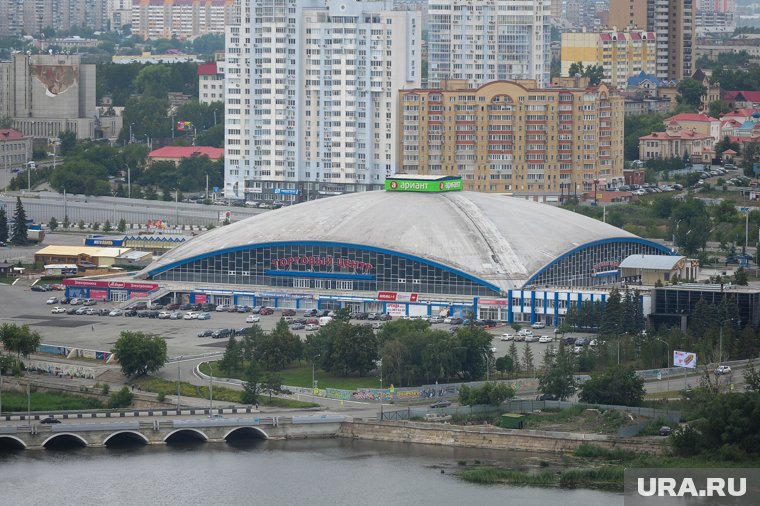 Хрущевки в центре стоят 85 000 - 150 000 рублей за квадрат