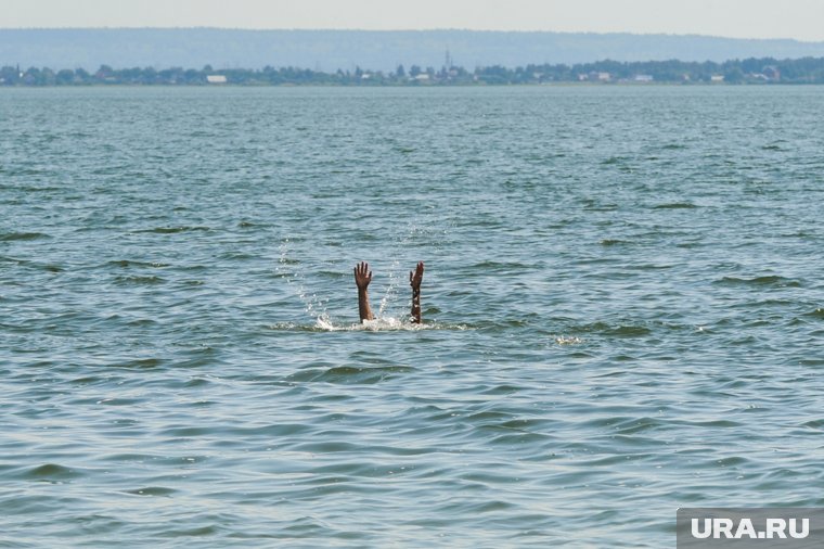 По данным МЧС, в регионе с начала года на водоемах утонули 12 человек