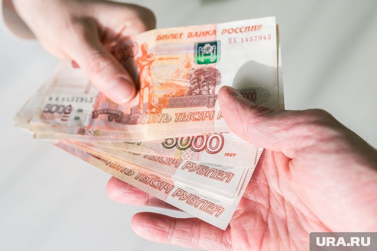 Мошенники настояли на срочном переводе всех средств «на безопасный счет»