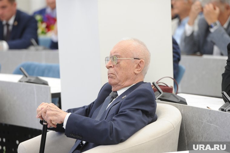 Георгий Вяткин отмечает 90-летие