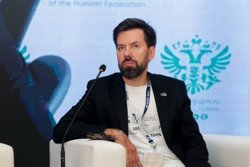 В 2025 году соискатели работы стали запрашивать контакты работодателей на 145% чаще, заявил Артем Кумпель