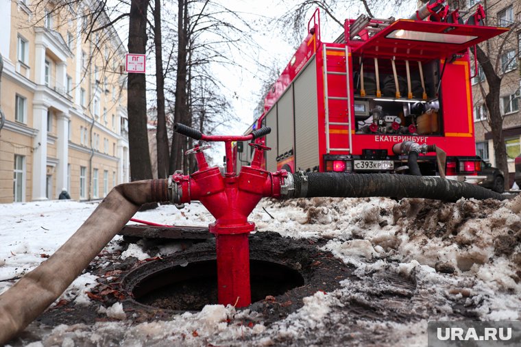 В Тарко-Сале появится противопожарный водопровод (архивное фото)