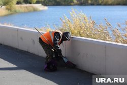 Зарплаты дворников в РФ летом 2025 года выросли на 25%