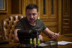 Зеленский надеется на помощь ЕС в случае краха киевского режима