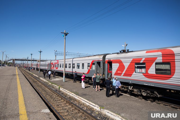 На месте оперативно работают экстренные службы
