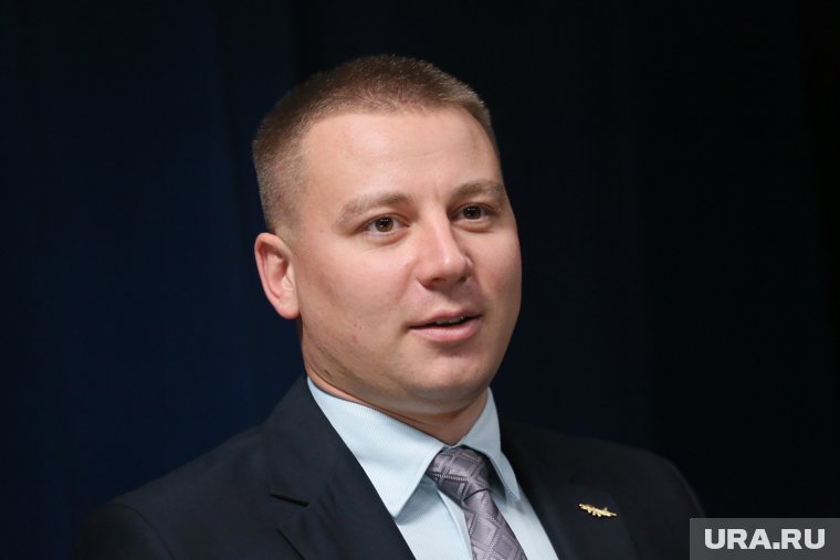 Ряды партии “Единая Россия” пополнил кавалер трех орденов Мужества Виктор Квасов