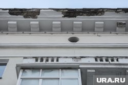 Из-за обрушения части фасада пострадали трое прохожих (архивное фото)