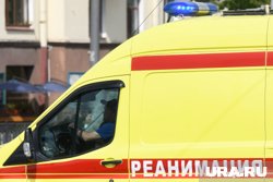 Двоих пострадавших доставили в больницу с травмами