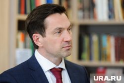 Алексей Лошкин поздравил сотрудников органов следствия с праздником