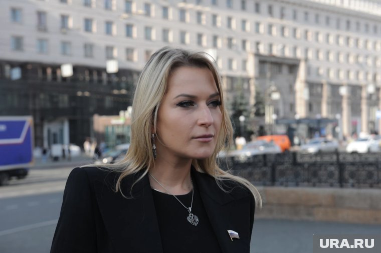 Яна Лантратова помогла челябинцу восстановить 15 лет льготного стажа