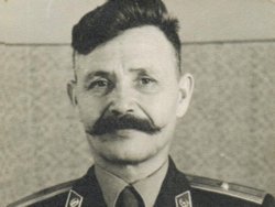 Особое звание Гизатуллин получил в 1943 году