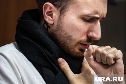 В любое время года причиной ОРВИ являются различные вирусы, рассказал врач