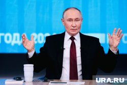 Путин рассказал, что в минобороны были разные точки зрения по поводу разработки «Орешника»