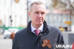 Губернатор ХМАО Кухарук лично проинспектировал Ханты-Мансийск в День труда