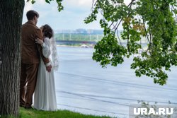 В ЯНАО зарегистрировали браки на леднике Романтиков во время массового восхождения