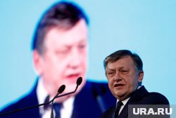 Антонеску может опередить Симиона во втором туре