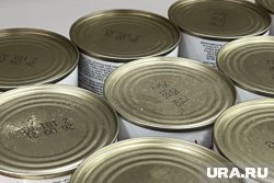Мясные консервы изготавливают в ИК-6 в Курганской области (архивное фото)