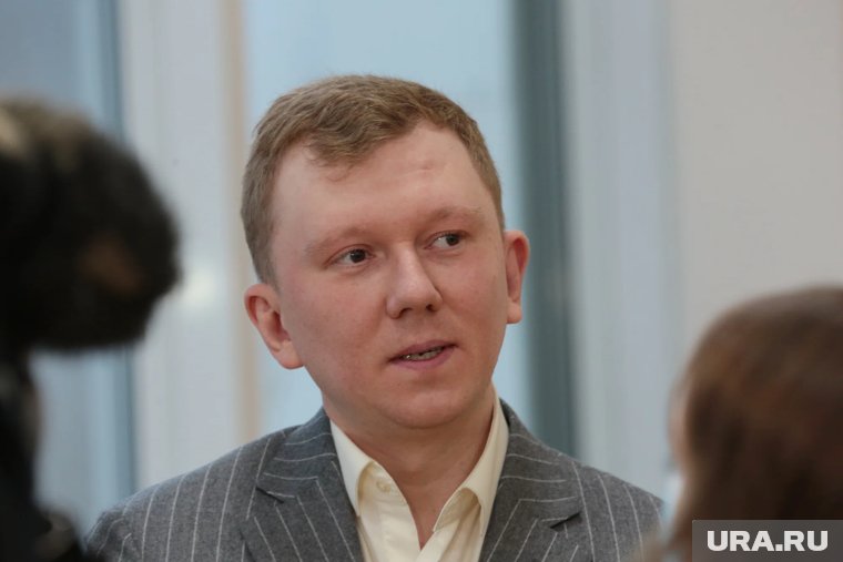 В политику Шитов пришел из бизнеса в 2021 году