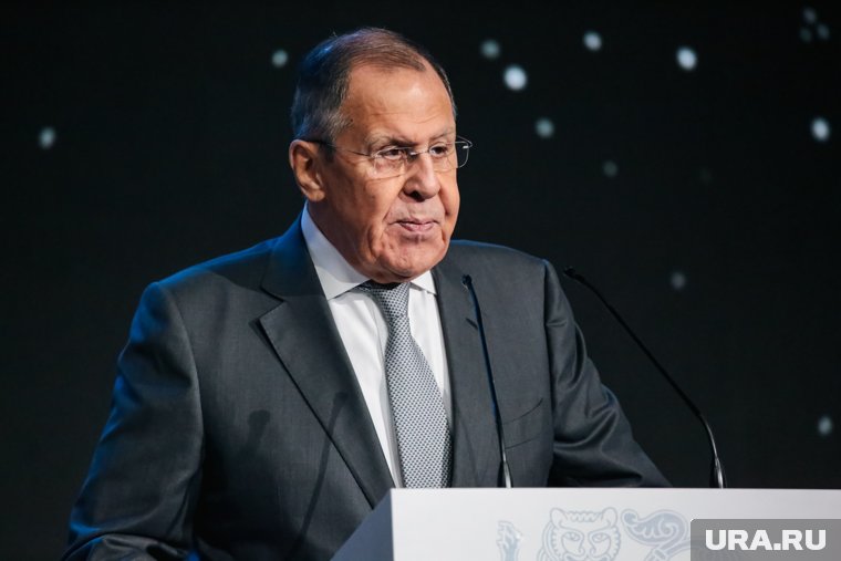 Лавров сделал заявление о легитимности Зеленского