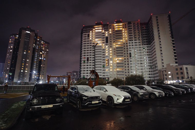 Огромный ключ можно было увидеть издалека