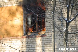 За спасение брата и сестры при пожаре школьница из ХМАО получила награду