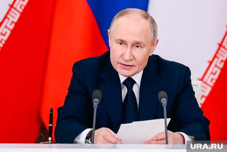 Путин обсудил условия для развития России с членами Совбеза