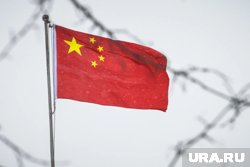 Китай установил «безграничное» партнерство с Россией, но в то же время пытается добиться торгового соглашения с США, указано в материале