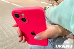 В России рухнула цена на iPhone 15