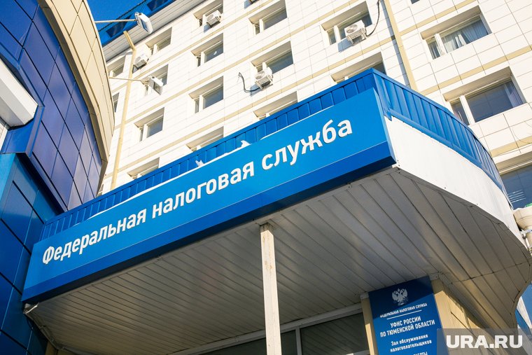 Путин подписал закон о внесудебном взыскании долгов по налогам