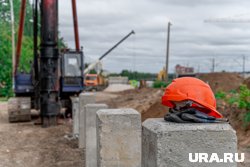Глава Сургутского района ХМАО раскрыл сроки окончания строительства катка в Угуте
