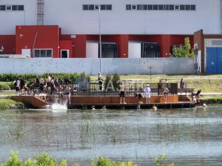 В Заозерном районе Кургана дети купались в опасном водоеме